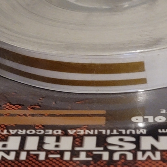 GOLD Pin STRIPE bright gold 1/4" multi line, full 40 feet - Picture 6 of 7